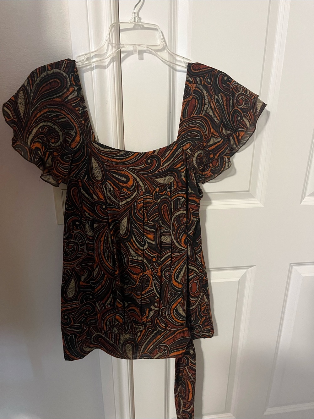 Apt. 9 Paisley Flutter Sleeve Blouse in Black, Brown and Orange